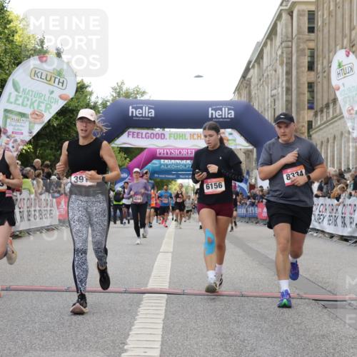 06.09.2026 - CURREX Alsterlauf Yannick Fuchs http://msf.ph/oto/10160465 06.09.2026 09:53:04 Ziel 2336, 2464, 2930, 3594, 3913, 4269, 4329, 4336, 4780, 4781, 5048, 5202, 5253, 5522, 6062, 6141, 6156, 6314, 8190, 8334 meine-sportfotos.de