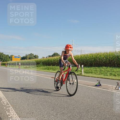 06.09.2026 - 20. Norderstedt Triathlon Michael Burmester http://msf.ph/oto/10160516 06.09.2026 09:39:37 Radfahren 659, 663 meine-sportfotos.de