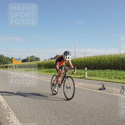 06.09.2026 - 20. Norderstedt Triathlon Michael Burmester http://msf.ph/oto/10160521 06.09.2026 09:39:39 Radfahren 663 meine-sportfotos.de