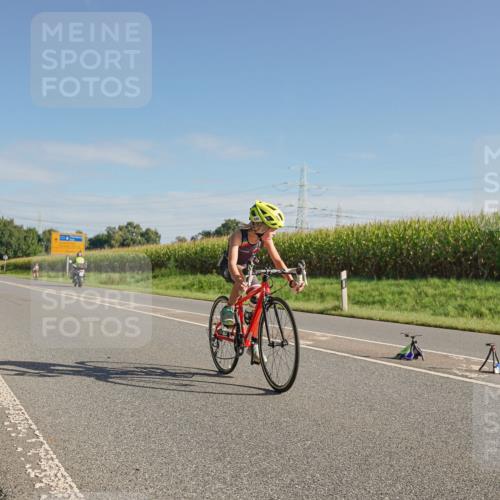 06.09.2026 - 20. Norderstedt Triathlon Michael Burmester http://msf.ph/oto/10160546 06.09.2026 09:40:30 Radfahren 632, 645 meine-sportfotos.de