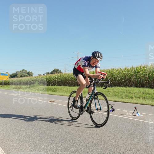 06.09.2026 - 20. Norderstedt Triathlon Michael Burmester http://msf.ph/oto/10160669 06.09.2026 10:27:19 Radfahren 1493, 1498 meine-sportfotos.de