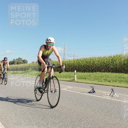 06.09.2026 - 20. Norderstedt Triathlon Michael Burmester http://msf.ph/oto/10160952 06.09.2026 10:37:10 Radfahren 705, 709, 727, 731, 751, 752, 757, 1194, 1513 meine-sportfotos.de