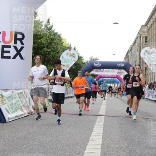 06.09.2026 - CURREX Alsterlauf Yannick Fuchs http://msf.ph/oto/10162002 06.09.2026 09:53:12 Ziel 2704, 3913, 4269, 4305, 4336, 4465, 4539, 4707, 4708, 4760, 5202, 5253, 5681, 5886, 5935, 6156, 8230, 8334 meine-sportfotos.de