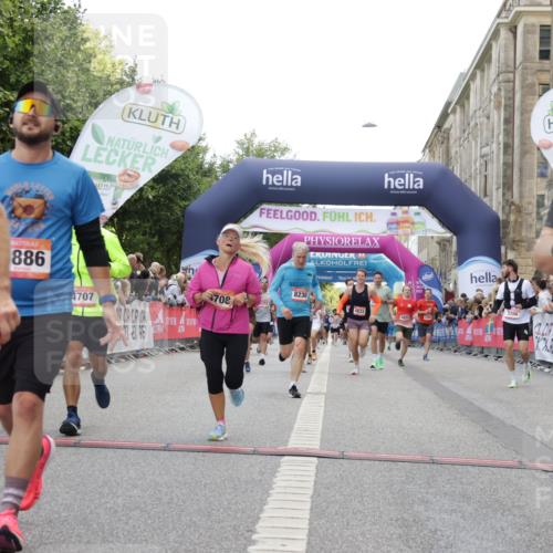 06.09.2026 - CURREX Alsterlauf Yannick Fuchs http://msf.ph/oto/10162376 06.09.2026 09:53:14 Ziel 2036, 2704, 3087, 4269, 4305, 4336, 4465, 4539, 4584, 4623, 4707, 4708, 4760, 4833, 4991, 5202, 5681, 5886, 5935, 8173, 8230, 8340 meine-sportfotos.de