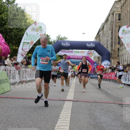 06.09.2026 - CURREX Alsterlauf Yannick Fuchs http://msf.ph/oto/10162912 06.09.2026 09:53:16 Ziel 2036, 2460, 2554, 2704, 3087, 3395, 3396, 4305, 4336, 4465, 4539, 4584, 4623, 4707, 4708, 4760, 4833, 4991, 5681, 5886, 5935, 5983, 8173, 8187, 8230, 8340 meine-sportfotos.de