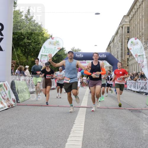 06.09.2026 - CURREX Alsterlauf Yannick Fuchs http://msf.ph/oto/10163341 06.09.2026 09:53:18 Ziel 2036, 2460, 2554, 2704, 3065, 3087, 3395, 3396, 4305, 4465, 4584, 4623, 4707, 4708, 4833, 4991, 5681, 5886, 5935, 5983, 8173, 8187, 8230, 8340 meine-sportfotos.de