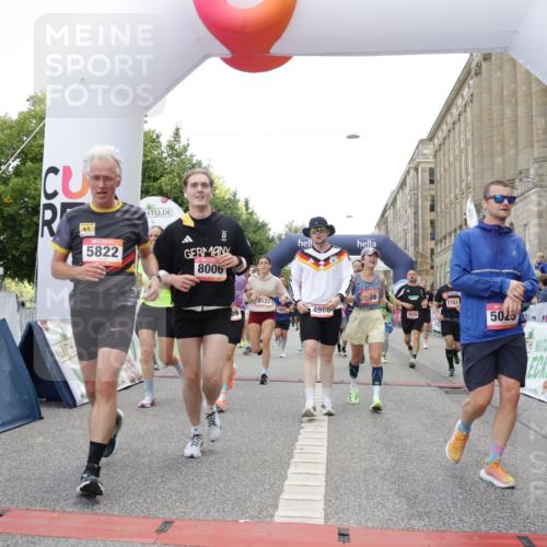 06.09.2026 - CURREX Alsterlauf Yannick Fuchs http://msf.ph/oto/10166486 06.09.2026 09:53:34 Ziel 2536, 2666, 2766, 2782, 3205, 3458, 3531, 3953, 4082, 4283, 4572, 4620, 4749, 4797, 4808, 4832, 4937, 4945, 4980, 5029, 5110, 5236, 5446, 5546, 5656, 5782, 5822, 5839, 6372, 6455, 8006, 8133, 8135 meine-sportfotos.de