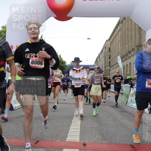 06.09.2026 - CURREX Alsterlauf Yannick Fuchs http://msf.ph/oto/10166712 06.09.2026 09:53:34 Ziel 2536, 2666, 2766, 2782, 3205, 3458, 3531, 3953, 4082, 4283, 4572, 4620, 4749, 4797, 4808, 4832, 4937, 4945, 4980, 5029, 5110, 5236, 5446, 5546, 5656, 5782, 5822, 5839, 6372, 6455, 8006, 8133, 8135 meine-sportfotos.de