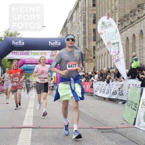 06.09.2026 - CURREX Alsterlauf Yannick Fuchs http://msf.ph/oto/10168282 06.09.2026 09:53:44 Ziel 2537, 3458, 3661, 3964, 4082, 4283, 4571, 4617, 4797, 4832, 5110, 5119, 5446, 5483, 5590, 5782, 5884, 6477 meine-sportfotos.de