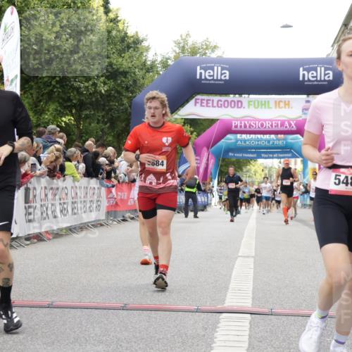 06.09.2026 - CURREX Alsterlauf Yannick Fuchs http://msf.ph/oto/10168398 06.09.2026 09:53:46 Ziel 2537, 3661, 3964, 4571, 4617, 5119, 5483, 5590, 5782, 5884, 6477 meine-sportfotos.de