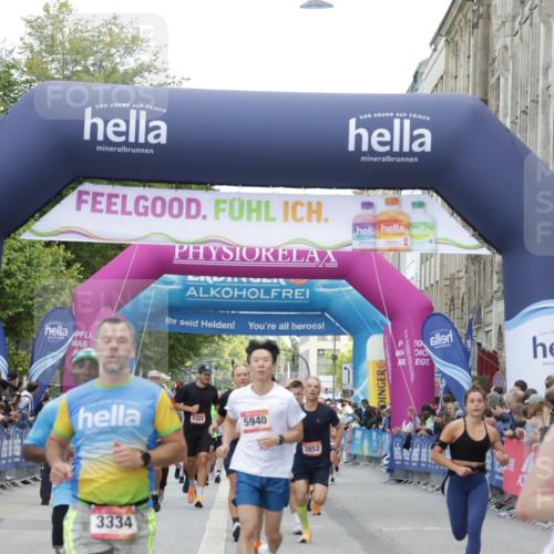 06.09.2026 - CURREX Alsterlauf Yannick Fuchs http://msf.ph/oto/10168813 06.09.2026 09:53:57 Ziel 2309, 2518, 3102, 3334, 3556, 4925, 5273, 5940, 5987, 6125 meine-sportfotos.de
