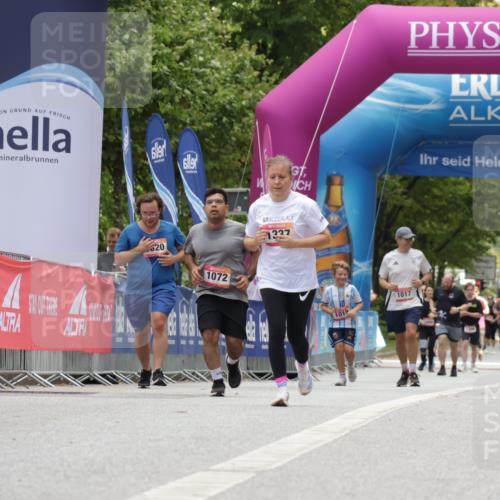 06.09.2026 - CURREX Alsterlauf Yannick Fuchs http://msf.ph/oto/10176394 06.09.2026 12:02:15 Ziel 1209 meine-sportfotos.de
