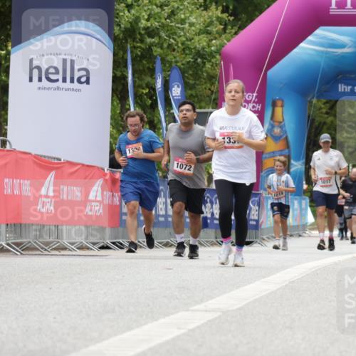 06.09.2026 - CURREX Alsterlauf Yannick Fuchs http://msf.ph/oto/10176434 06.09.2026 12:02:15 Ziel 1209 meine-sportfotos.de