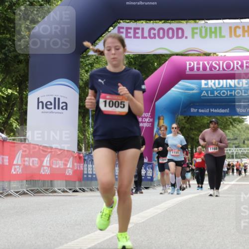 06.09.2026 - CURREX Alsterlauf Yannick Fuchs http://msf.ph/oto/10177136 06.09.2026 12:02:41 Ziel 1005, 1017, 1019, 8267 meine-sportfotos.de