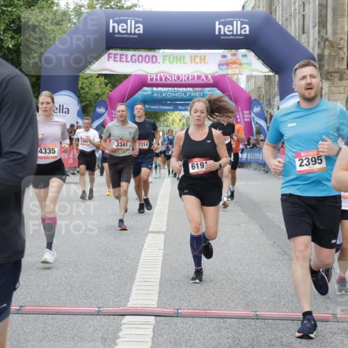 06.09.2026 - CURREX Alsterlauf Yannick Fuchs http://msf.ph/oto/10177155 06.09.2026 09:54:53 Ziel 2314, 2395, 2397, 2433, 2451, 2494, 2587, 2640, 2962, 3251, 3341, 3363, 3413, 3991, 4206, 4335, 4394, 4458, 4974, 5165, 5657, 5666, 6191, 6210 meine-sportfotos.de