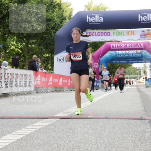 06.09.2026 - CURREX Alsterlauf Yannick Fuchs http://msf.ph/oto/10177171 06.09.2026 12:02:41 Ziel 1005, 1017, 1019, 8267 meine-sportfotos.de