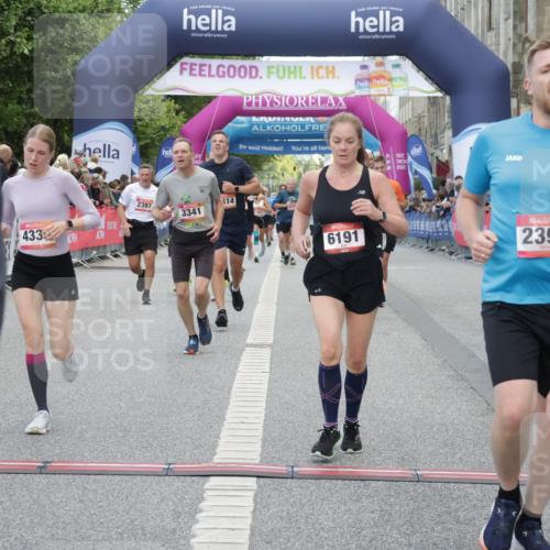 06.09.2026 - CURREX Alsterlauf Yannick Fuchs http://msf.ph/oto/10177204 06.09.2026 09:54:54 Ziel 2314, 2395, 2397, 2451, 2494, 2587, 2640, 2962, 3251, 3341, 3363, 3413, 3991, 4206, 4335, 4394, 4458, 5165, 5385, 5657, 5666, 6191, 6210 meine-sportfotos.de