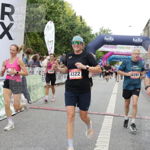 06.09.2026 - CURREX Alsterlauf Yannick Fuchs http://msf.ph/oto/10177729 06.09.2026 09:55:03 Ziel 2184, 2261, 2314, 2348, 2397, 2494, 2502, 2826, 2962, 3291, 3341, 3363, 4322, 4839, 5094, 5298, 5385 meine-sportfotos.de