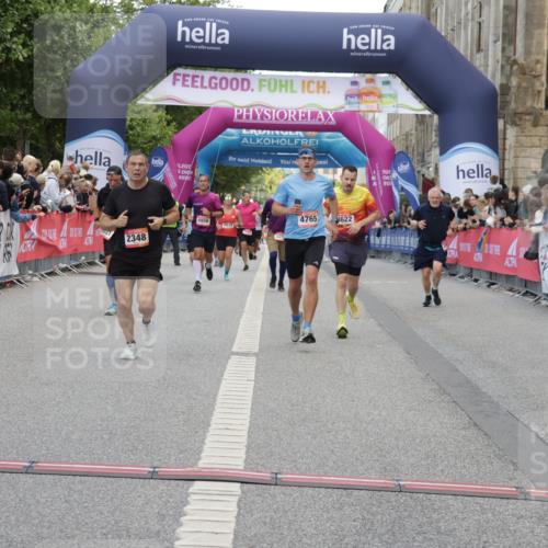 06.09.2026 - CURREX Alsterlauf Yannick Fuchs http://msf.ph/oto/10177930 06.09.2026 09:55:06 Ziel 2184, 2261, 2348, 2502, 2826, 3291, 4322, 4622, 4765, 4839, 4956, 5094, 5298, 5385, 5721 meine-sportfotos.de