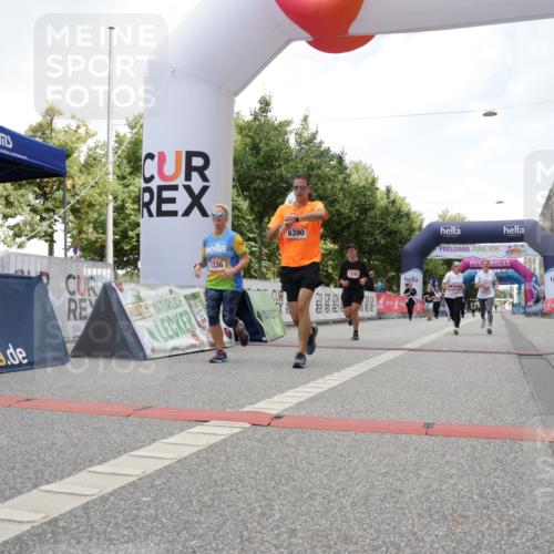 06.09.2026 - CURREX Alsterlauf Yannick Fuchs http://msf.ph/oto/10178069 06.09.2026 12:03:09 Ziel 1166, 1167, 1214, 1248, 1282, 1292, 1336, 6390, 8103 meine-sportfotos.de