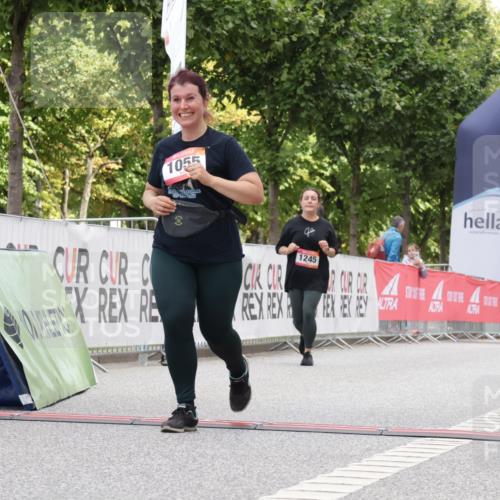 06.09.2026 - CURREX Alsterlauf Yannick Fuchs http://msf.ph/oto/10178437 06.09.2026 12:03:27 Ziel 1055, 1122, 1134, 1245, 1308 meine-sportfotos.de
