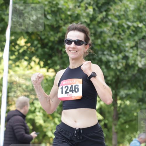 06.09.2026 - CURREX Alsterlauf Yannick Fuchs http://msf.ph/oto/10179463 06.09.2026 12:04:04 Ziel 1142, 1246 meine-sportfotos.de