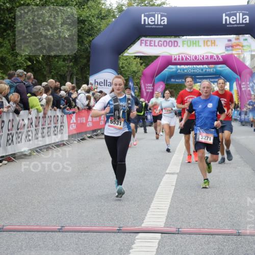 06.09.2026 - CURREX Alsterlauf Yannick Fuchs http://msf.ph/oto/10179642 06.09.2026 09:55:29 Ziel 2231, 2232, 2308, 3126, 3271, 3484, 4688, 4949, 5211, 5314, 5531, 5720, 6293, 6367 meine-sportfotos.de