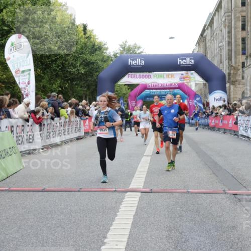 06.09.2026 - CURREX Alsterlauf Yannick Fuchs http://msf.ph/oto/10179691 06.09.2026 09:55:30 Ziel 2232, 2308, 2854, 3126, 3271, 3484, 3550, 4688, 4949, 5314, 5531, 5720, 6293, 6367 meine-sportfotos.de