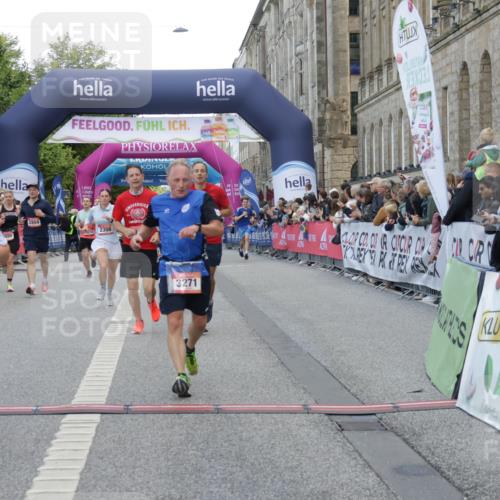 06.09.2026 - CURREX Alsterlauf Yannick Fuchs http://msf.ph/oto/10179751 06.09.2026 09:55:30 Ziel 2232, 2308, 2854, 3126, 3271, 3484, 3550, 4688, 4949, 5314, 5531, 5720, 6293, 6367 meine-sportfotos.de