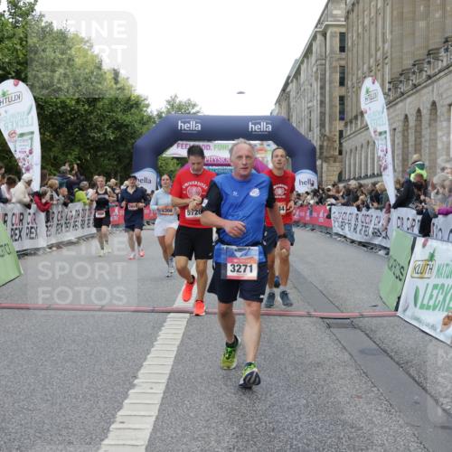 06.09.2026 - CURREX Alsterlauf Yannick Fuchs http://msf.ph/oto/10179947 06.09.2026 09:55:32 Ziel 2232, 2308, 2420, 2854, 2874, 3271, 3550, 4688, 4949, 5314, 5531, 5720, 6293, 6367 meine-sportfotos.de
