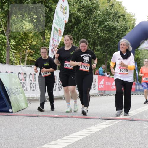 06.09.2026 - CURREX Alsterlauf Yannick Fuchs http://msf.ph/oto/10180368 06.09.2026 12:04:20 Ziel 1046, 1071, 1158, 1171, 1178, 1228, 1229, 1241, 1307 meine-sportfotos.de