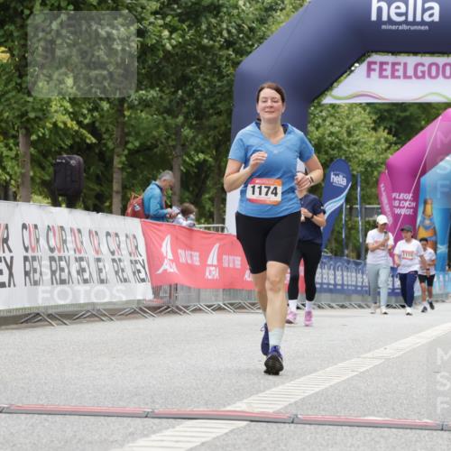 06.09.2026 - CURREX Alsterlauf Yannick Fuchs http://msf.ph/oto/10180590 06.09.2026 12:04:28 Ziel 1046, 1071, 1158, 1174, 1178, 1241, 1307 meine-sportfotos.de