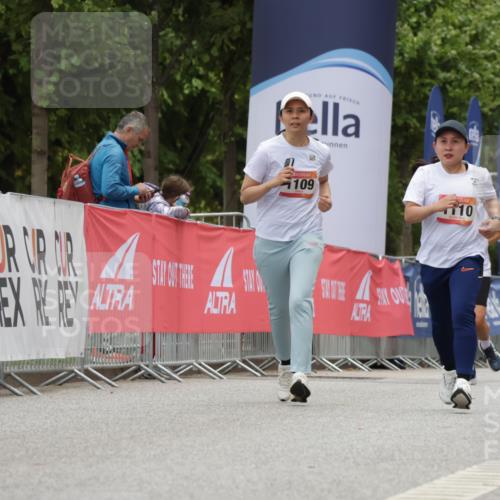 06.09.2026 - CURREX Alsterlauf Yannick Fuchs http://msf.ph/oto/10180728 06.09.2026 12:04:36 Ziel 1109, 1110, 1174, 1179 meine-sportfotos.de