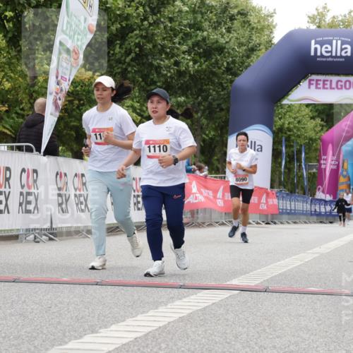 06.09.2026 - CURREX Alsterlauf Yannick Fuchs http://msf.ph/oto/10180832 06.09.2026 12:04:40 Ziel 1109, 1110, 1179, 8090 meine-sportfotos.de