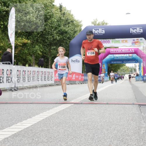06.09.2026 - CURREX Alsterlauf Yannick Fuchs http://msf.ph/oto/10181432 06.09.2026 12:05:07 Ziel 1159, 1160, 1330, 2484 meine-sportfotos.de