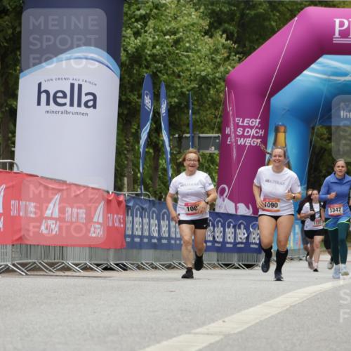 06.09.2026 - CURREX Alsterlauf Yannick Fuchs http://msf.ph/oto/10181545 06.09.2026 12:05:14 Ziel 1159, 1160, 1330 meine-sportfotos.de