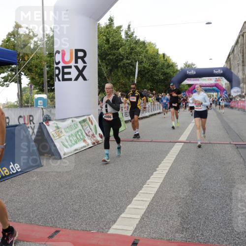 06.09.2026 - CURREX Alsterlauf Yannick Fuchs http://msf.ph/oto/10181760 06.09.2026 09:55:55 Ziel 2239, 2277, 2372, 3902, 4190, 4434, 4463, 4627, 4865, 4961, 5021, 5484, 6400, 8086, 8211, 8259 meine-sportfotos.de