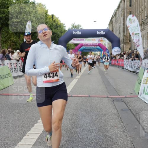 06.09.2026 - CURREX Alsterlauf Yannick Fuchs http://msf.ph/oto/10181877 06.09.2026 09:55:57 Ziel 2239, 2277, 2372, 3411, 4190, 4434, 4463, 4627, 5021, 5484, 6032, 6301, 6313, 6400, 8086, 8211, 8259, 8338 meine-sportfotos.de