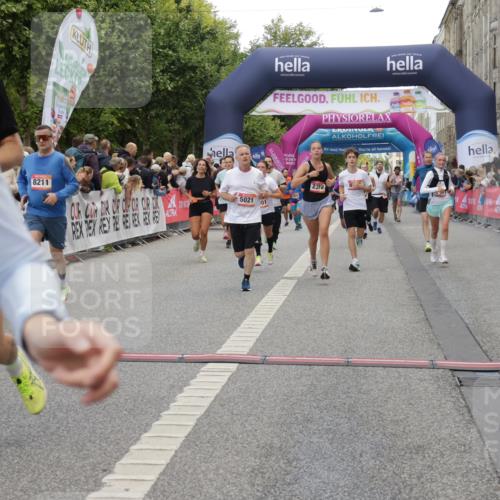 06.09.2026 - CURREX Alsterlauf Yannick Fuchs http://msf.ph/oto/10181907 06.09.2026 09:55:58 Ziel 2239, 2277, 2372, 2626, 2641, 3411, 4135, 4190, 4262, 4434, 4463, 4627, 5021, 5484, 6032, 6301, 6313, 6400, 8086, 8211, 8259, 8338 meine-sportfotos.de