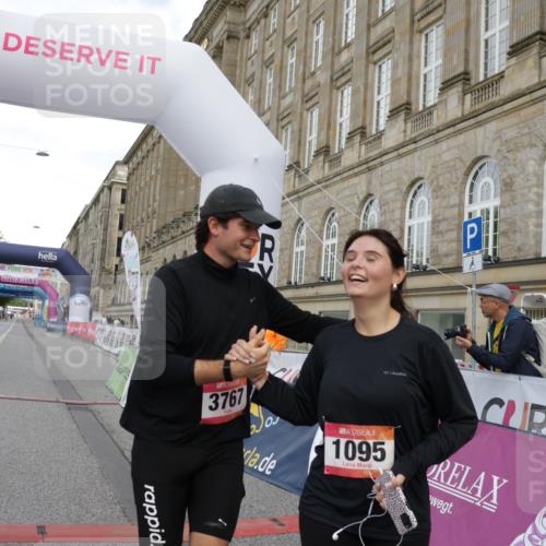 06.09.2026 - CURREX Alsterlauf Yannick Fuchs http://msf.ph/oto/10182176 06.09.2026 12:09:56 Ziel 1095, 1209 meine-sportfotos.de