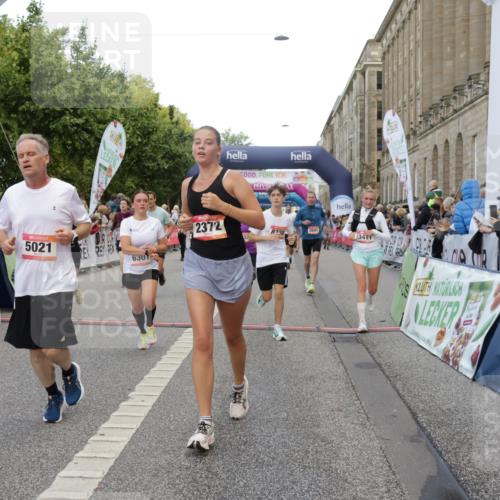 06.09.2026 - CURREX Alsterlauf Yannick Fuchs http://msf.ph/oto/10182270 06.09.2026 09:56:01 Ziel 2239, 2372, 2516, 2626, 2641, 2805, 3225, 3411, 3636, 3830, 4135, 4262, 4434, 4627, 5021, 5484, 6032, 6301, 6313, 8086, 8211, 8338 meine-sportfotos.de