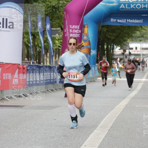 06.09.2026 - CURREX Alsterlauf Yannick Fuchs http://msf.ph/oto/10182292 06.09.2026 12:10:37 Ziel  meine-sportfotos.de