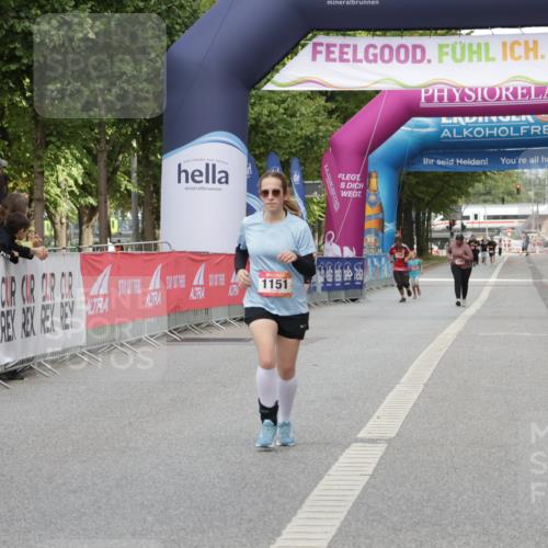 06.09.2026 - CURREX Alsterlauf Yannick Fuchs http://msf.ph/oto/10182332 06.09.2026 12:10:40 Ziel 1151 meine-sportfotos.de
