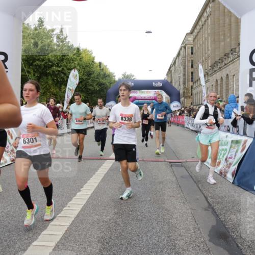 06.09.2026 - CURREX Alsterlauf Yannick Fuchs http://msf.ph/oto/10182365 06.09.2026 09:56:02 Ziel 2239, 2372, 2516, 2626, 2641, 2805, 3225, 3411, 3636, 3830, 4135, 4262, 4434, 4627, 4809, 5021, 5484, 6032, 6301, 6313, 8086, 8211, 8338 meine-sportfotos.de