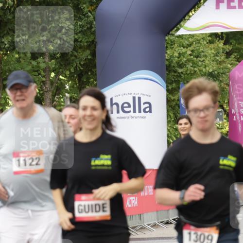 06.09.2026 - CURREX Alsterlauf Yannick Fuchs http://msf.ph/oto/10182979 06.09.2026 12:11:49 Ziel 1122, 1196, 1245, 1308, 1309 meine-sportfotos.de