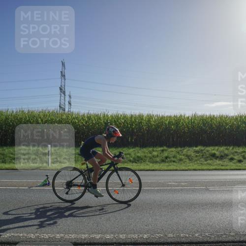 06.09.2026 - 20. Norderstedt Triathlon Michael Burmester http://msf.ph/oto/10182991 06.09.2026 09:38:48 Radfahren 609, 697, 698 meine-sportfotos.de