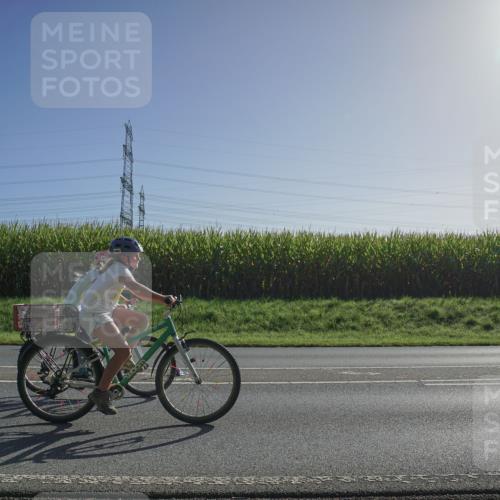 06.09.2026 - 20. Norderstedt Triathlon Michael Burmester http://msf.ph/oto/10183088 06.09.2026 09:41:05 Radfahren 608, 619, 620, 641, 680 meine-sportfotos.de