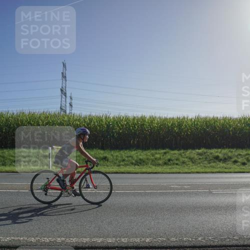 06.09.2026 - 20. Norderstedt Triathlon Michael Burmester http://msf.ph/oto/10183131 06.09.2026 09:42:15 Radfahren 660 meine-sportfotos.de