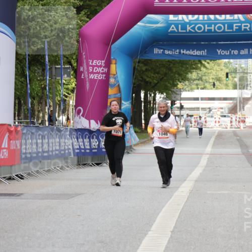 06.09.2026 - CURREX Alsterlauf Yannick Fuchs http://msf.ph/oto/10183343 06.09.2026 12:12:26 Ziel 1145, 1307 meine-sportfotos.de