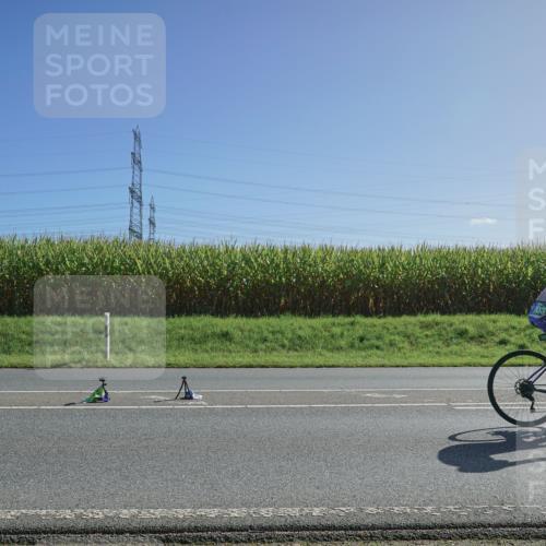 06.09.2026 - 20. Norderstedt Triathlon Michael Burmester http://msf.ph/oto/10183425 06.09.2026 10:36:53 Radfahren 702, 703 meine-sportfotos.de